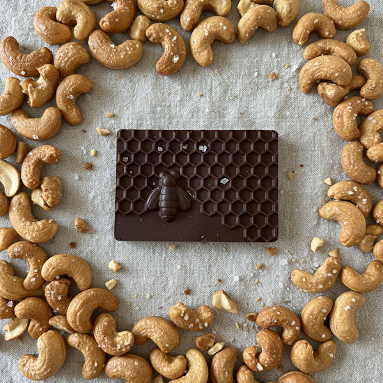 Honigschokolade | 70% Kakao | geröstete & gesalzene Cashews